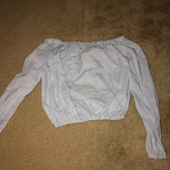 Brandy off the shoulder ruffle top - Picture 2 of 3